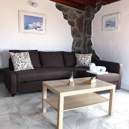 Apartamento Fragata - La Graciosa Caleta de Sebo Luaran gambar